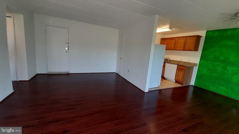 1804 Metzerott #303, Hyattsville, MD 20783