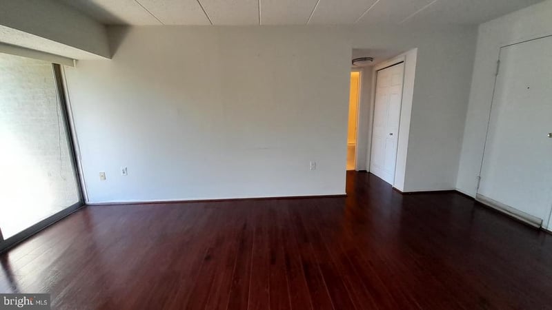 1804 Metzerott #303, Hyattsville, MD 20783