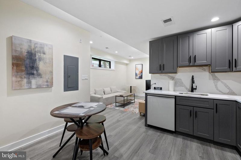 0 3517 14th St NW #B01, Washington, DC 20010