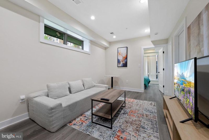 0 3517 14th St NW #B01, Washington, DC 20010