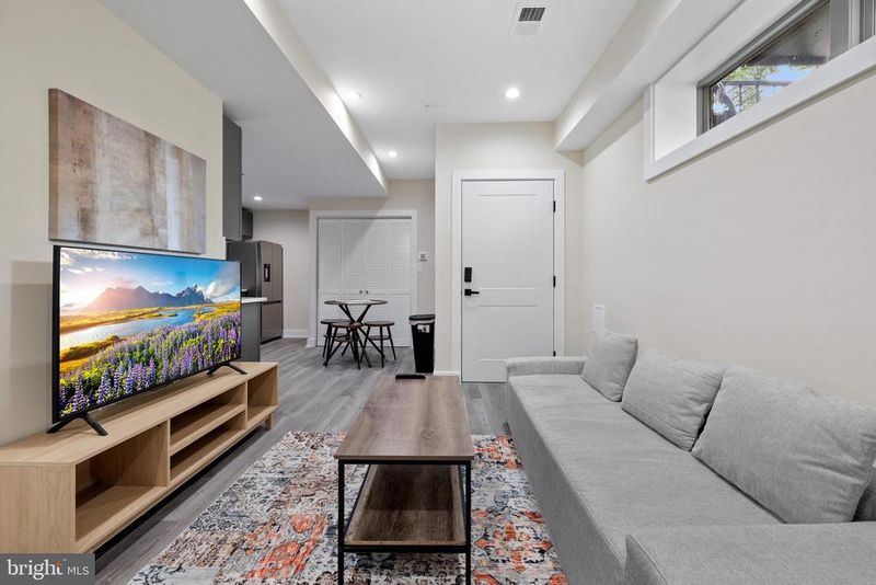 0 3517 14th St NW #B01, Washington, DC 20010