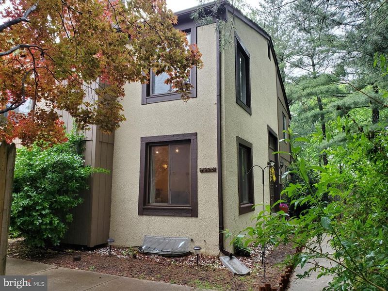 7835 Muirfield Ct, Potomac, MD 20854