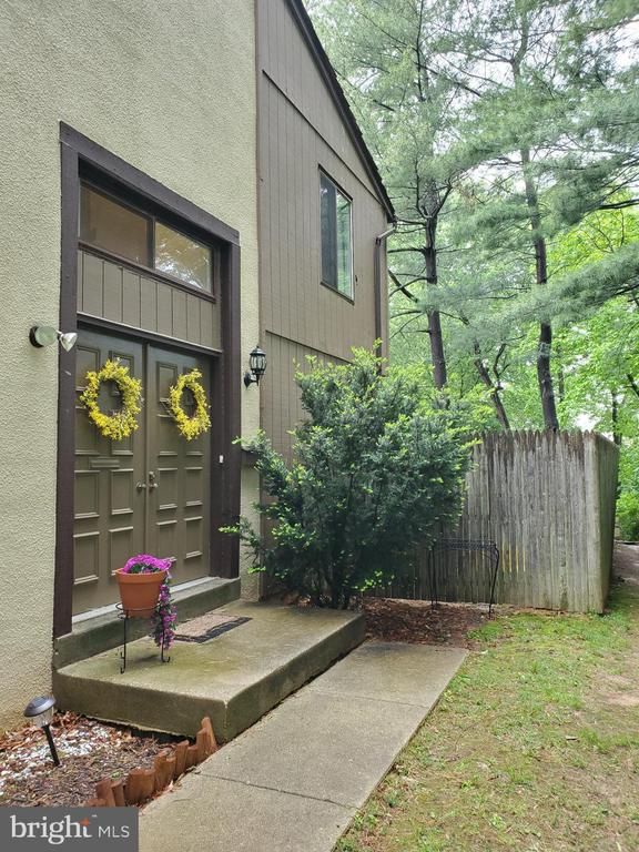 7835 Muirfield Ct, Potomac, MD 20854
