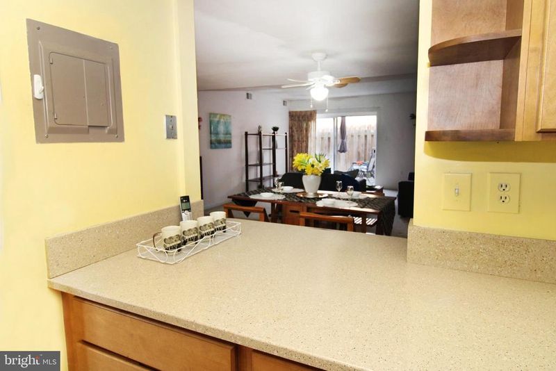 592 Brummel Ct NW #592, Washington, DC 20012