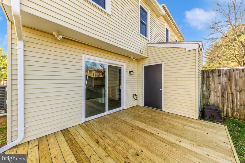 167 Stonegate Dr, Frederick, MD 21702