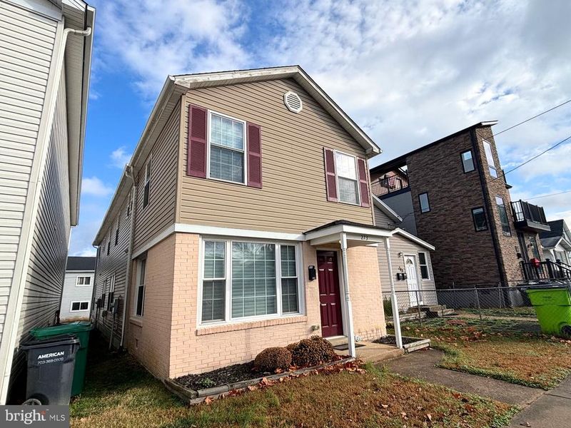 273 4th Ave #101, Quantico, VA 22134