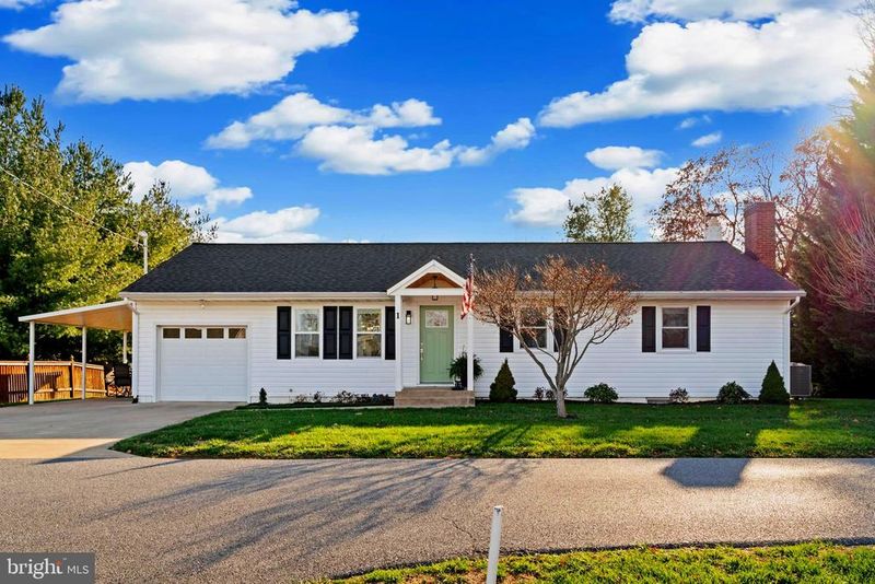 1 Barrick Ln, Woodsboro, MD 21798