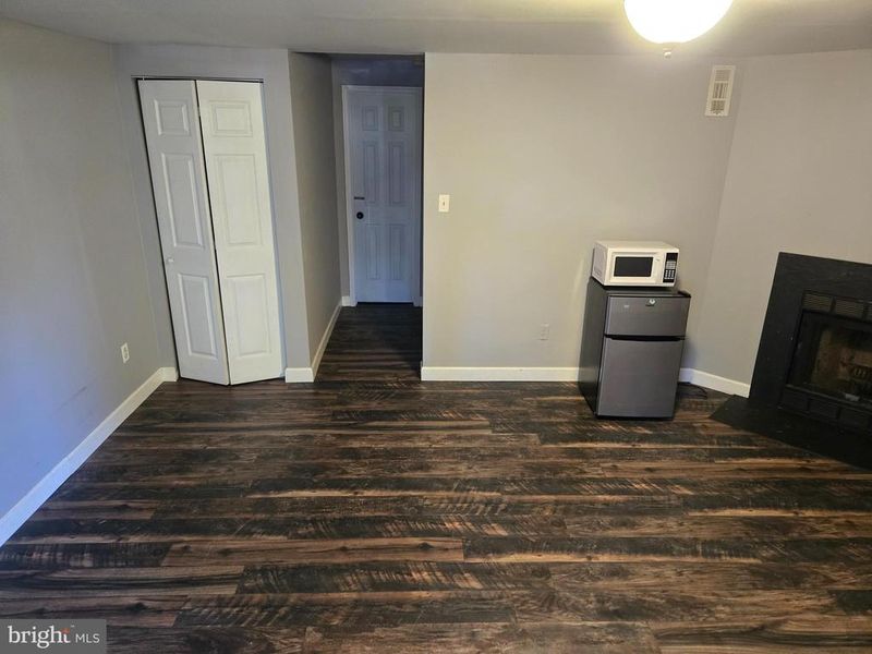 5922 Annaberg Pl #189, Burke, VA 22015