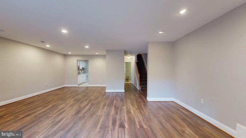 951 S Rolfe St #1, Arlington, VA 22204
