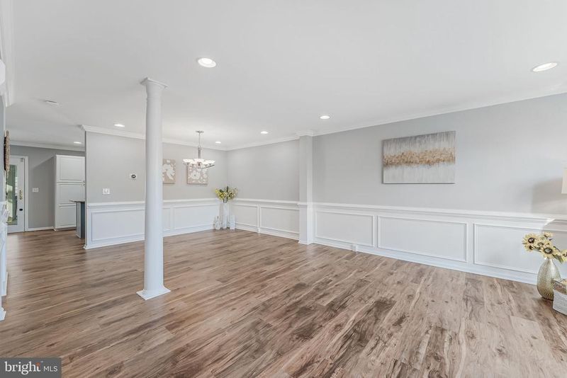 20419 Charter Oak Dr, Ashburn, VA 20147