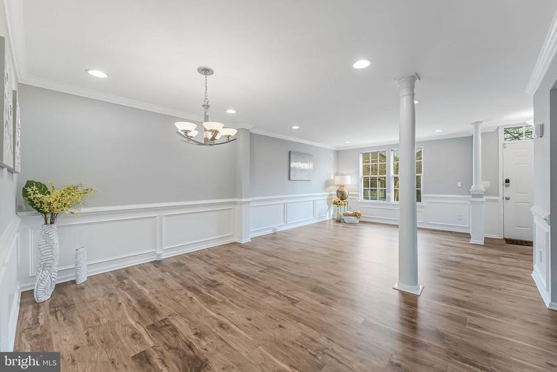 20419 Charter Oak Dr, Ashburn, VA 20147