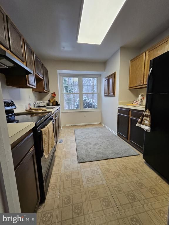 8902 Waites Way, Lorton, VA 22079