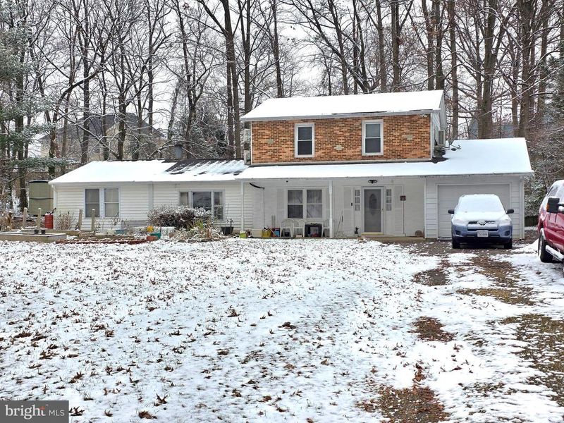 7117 Judith Ave, Alexandria, VA 22315