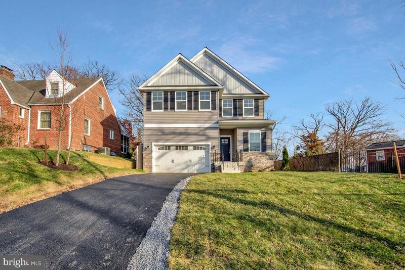 3105 Lake Ave, Cheverly, MD 20785