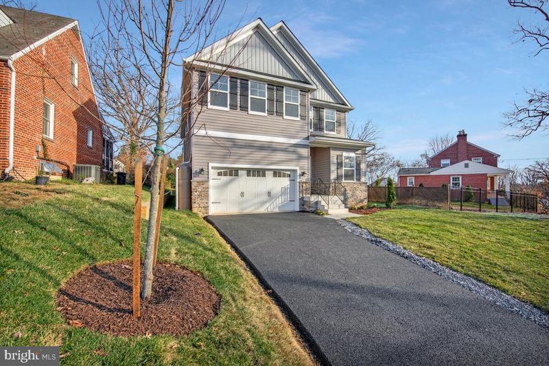 3105 Lake Ave, Cheverly, MD 20785