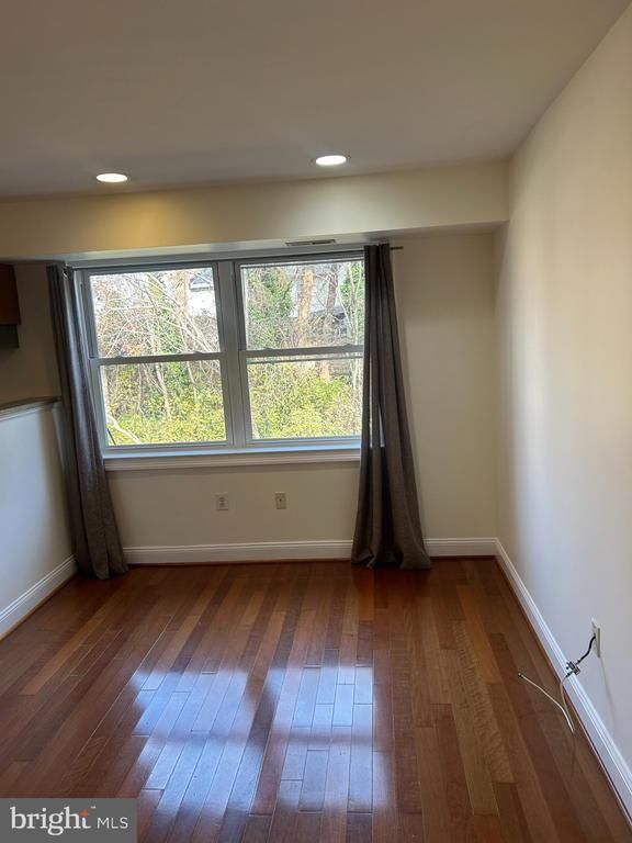 4800 C St SE #302, Washington, DC 20019