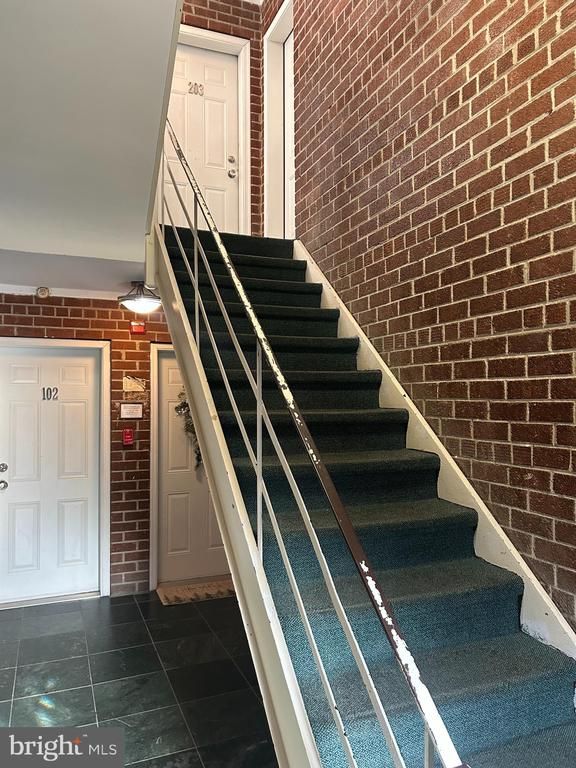 4800 C St SE #302, Washington, DC 20019