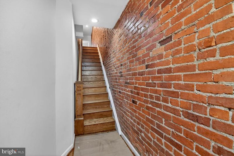 1729 U St NW #1, Washington, DC 20009