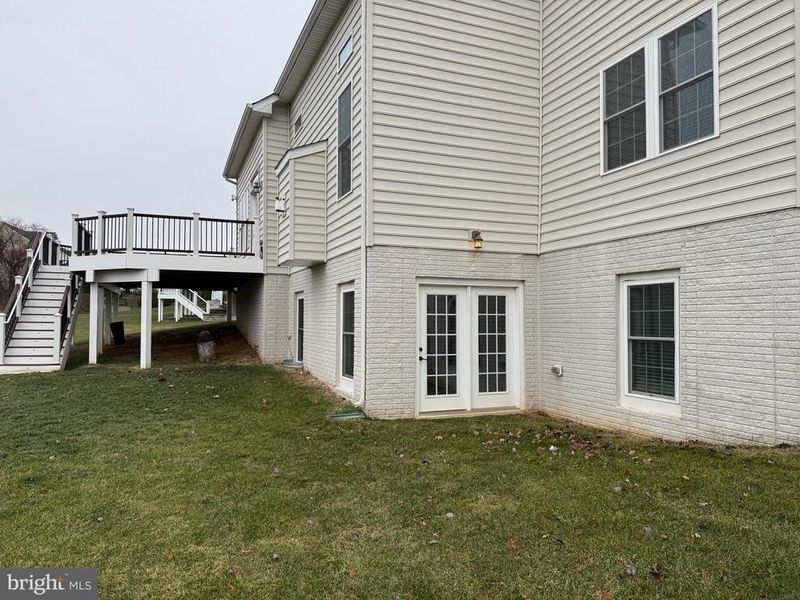 42635 Gold Thread Dr, Chantilly, VA 20152