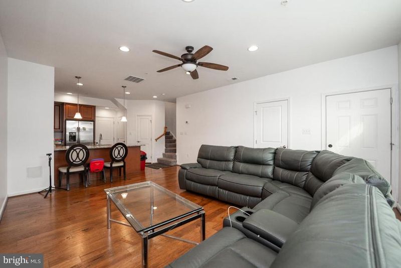4916 Small Gains Way, Frederick, MD 21703