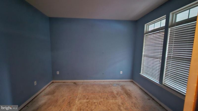 2107 Battery Ln, Frederick, MD 21702