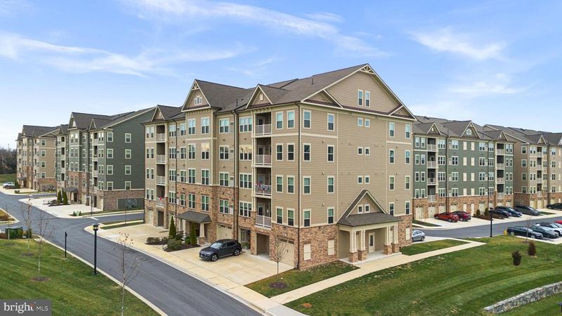 3412 Angelica Way #402, Frederick, MD 21704