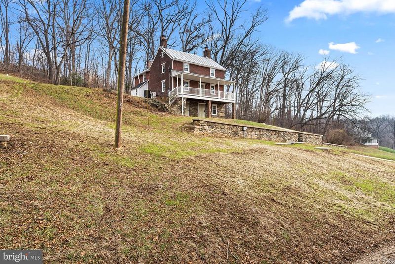 9025 Myersville Rd, Myersville, MD 21773
