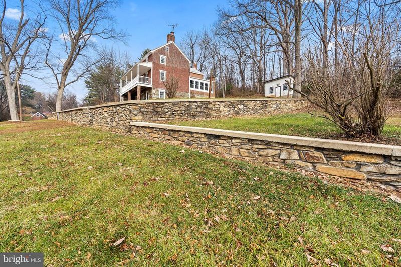 9025 Myersville Rd, Myersville, MD 21773