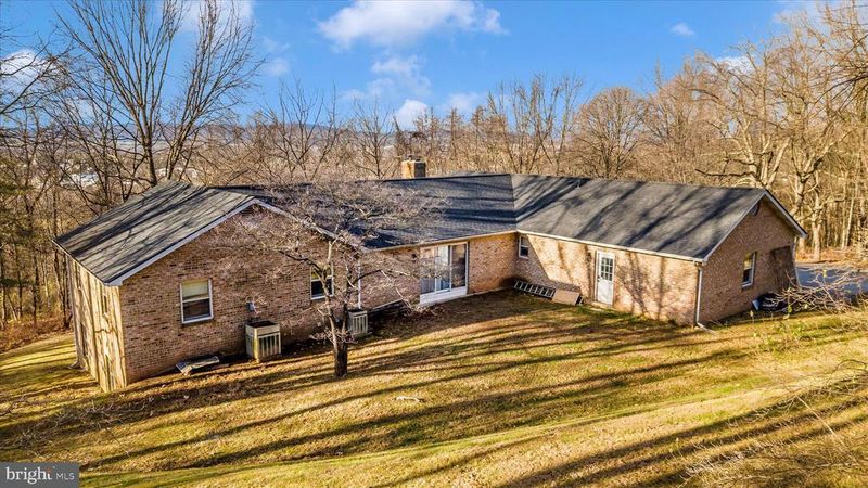 4521 Timbery Dr, Jefferson, MD 21755