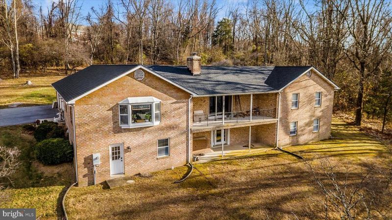 4521 Timbery Dr, Jefferson, MD 21755