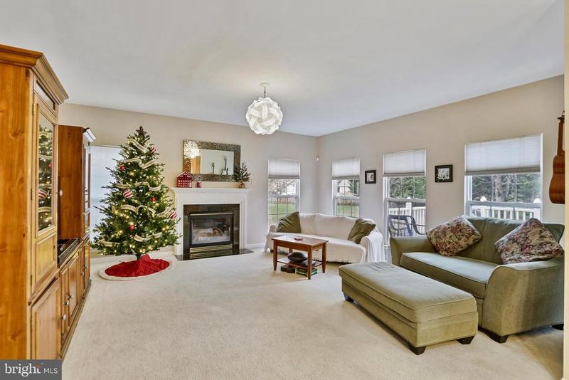 97 Webb Ct, Frederick, MD 21702