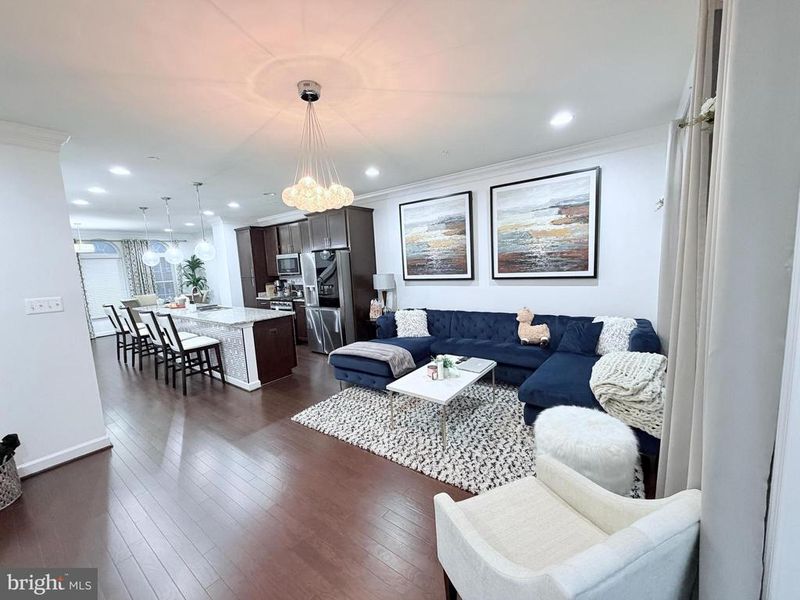 7232 Barrberry Ln, Beltsville, MD 20705