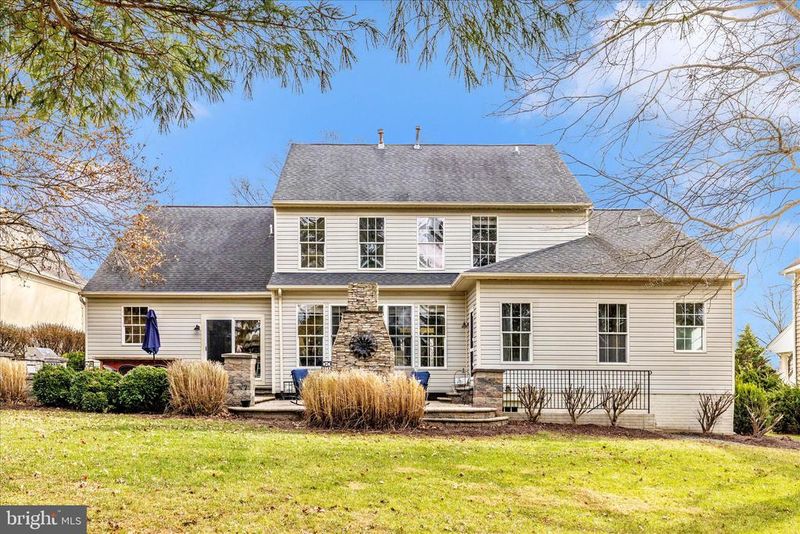11306 Country Club Rd, New Market, MD 21774
