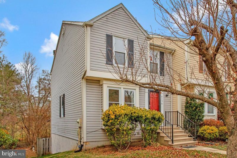 8356 Mary Lee Ln, Laurel, MD 20723