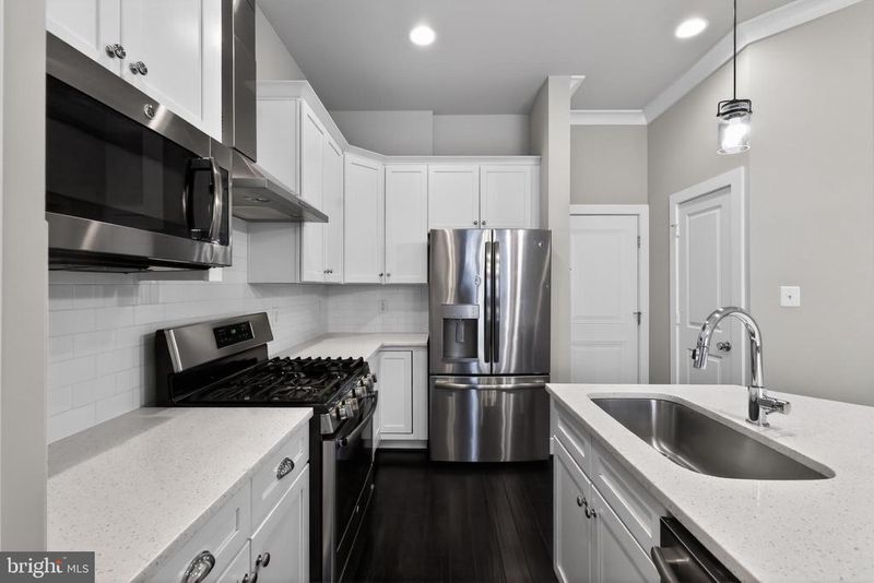 1308 S Quinn St, Arlington, VA 22204