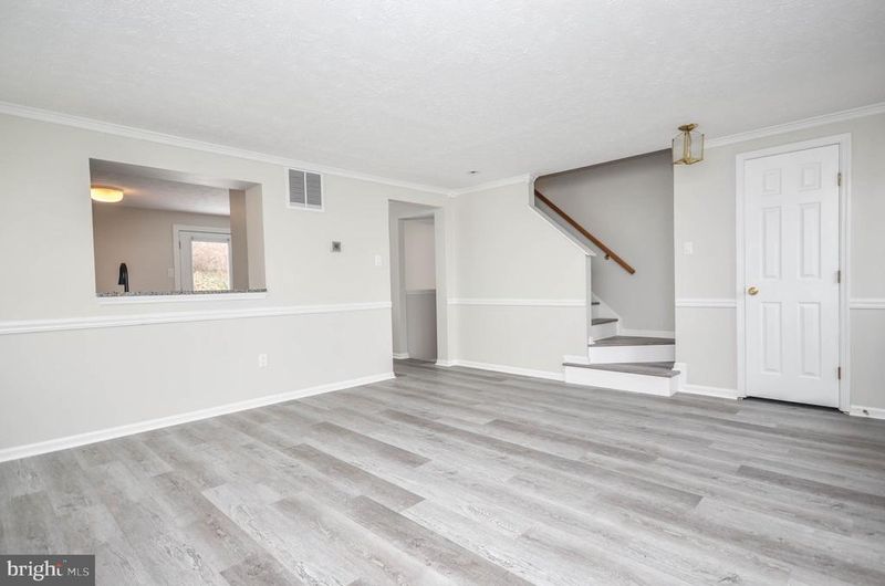 6352 Green Field Rd, Elkridge, MD 21075