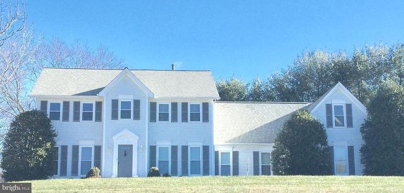 16405 Equestrian Ln, Rockville, MD 20855