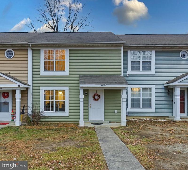 4044 Bluebird Dr, Waldorf, MD 20603