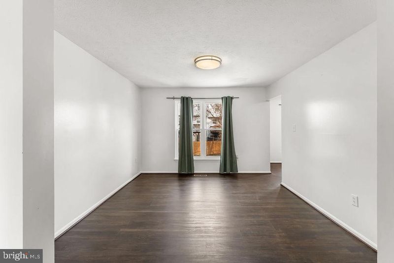 3402 Forest Rose Ct, District Heights, MD 20747