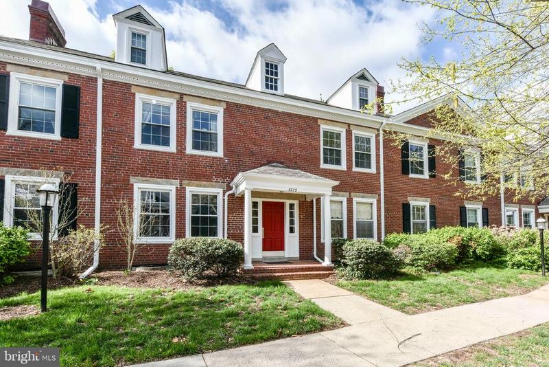 3279 S Stafford St #B2, Arlington, VA 22206