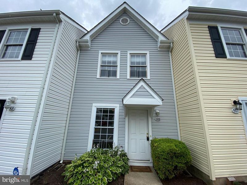 509 Powhatan Ct, Stafford, VA 22556