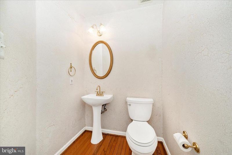 1810 Sebastian Blvd, Frederick, MD 21701