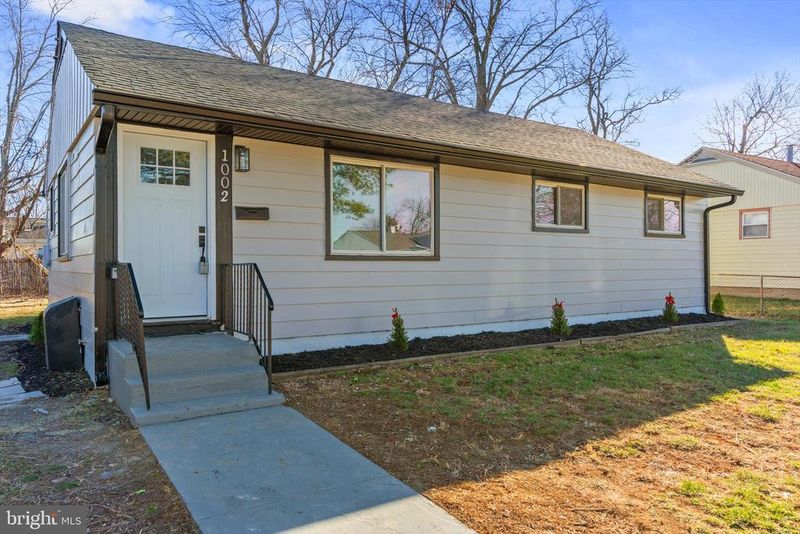 1002 7th St, Laurel, MD 20707