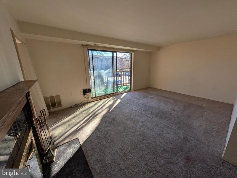 10028 Stedwick Rd #10028, Gaithersburg, MD 20886