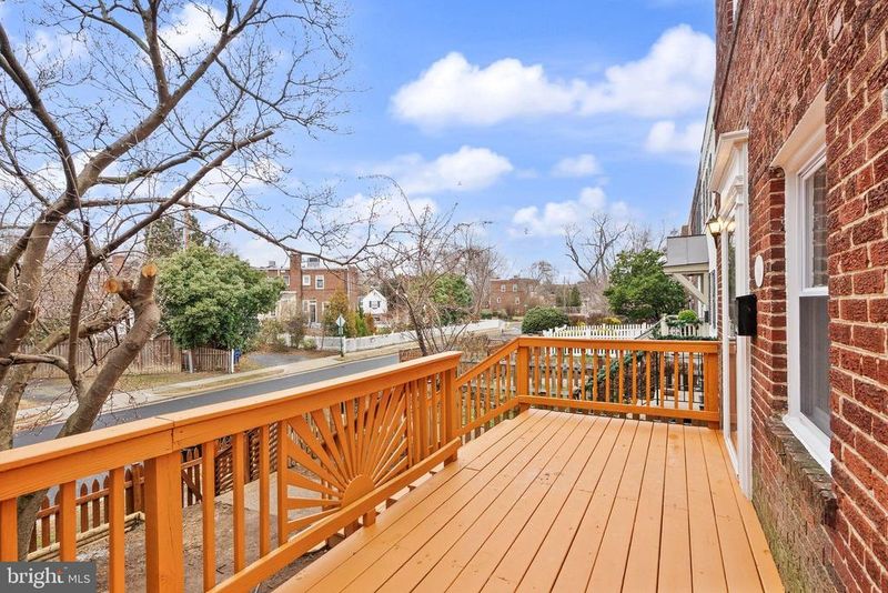 311 Mount Vernon Ave, Alexandria, VA 22301