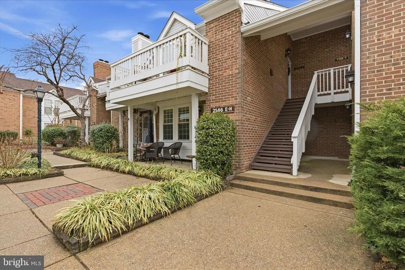 2586 S Arlington Mill Dr #E, Arlington, VA 22206