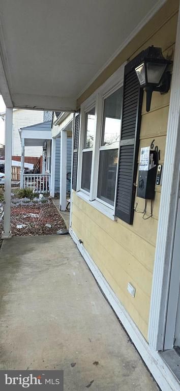 601 9th St, Laurel, MD 20707