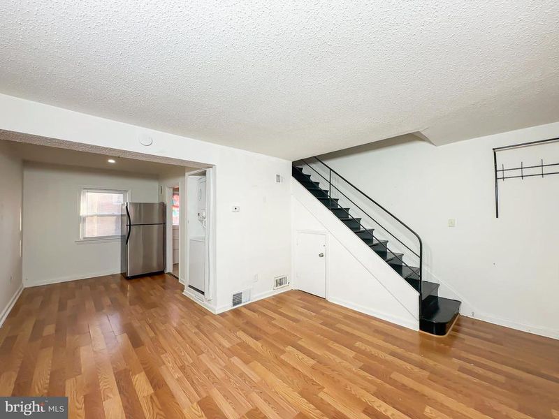 2529 Iverson St, Temple Hills, MD 20748