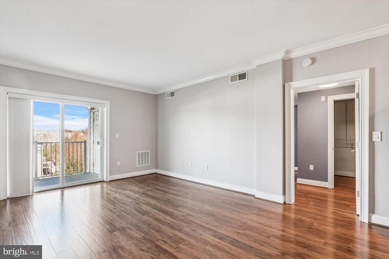 6301 Edsall Rd #422, Alexandria, VA 22312