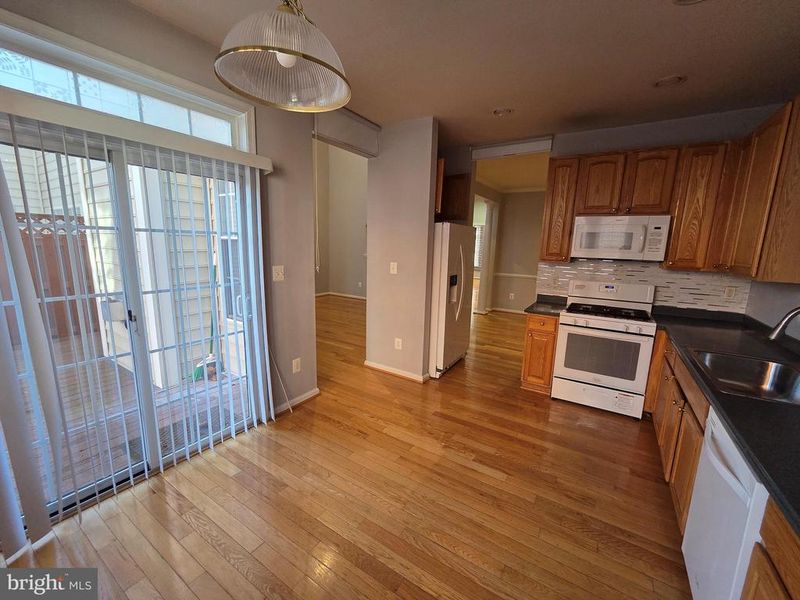 20387 Fallsway Ter, Sterling, VA 20165